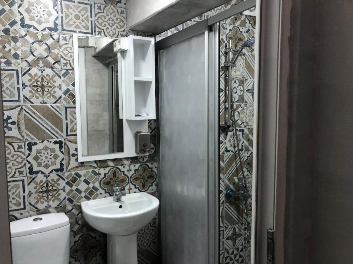 5 Kisilik Huzurlu Stuedyo Daire Appartement Istanboel Buitenkant foto